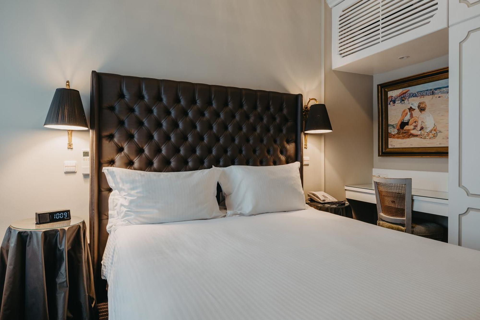 马诺高级酒店4*Bruxelles